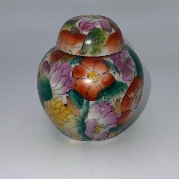 Other - Vintage floral ginger jar 3”